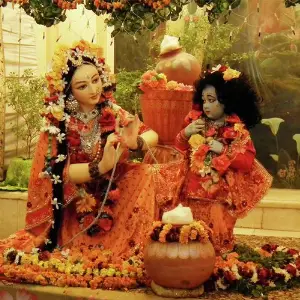 Iskcon Bhajan Sandhya (Yashomati Nandan) Various Artists