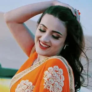 Naina Naina image