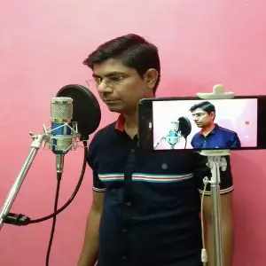 Mujhko Pyar Hai image